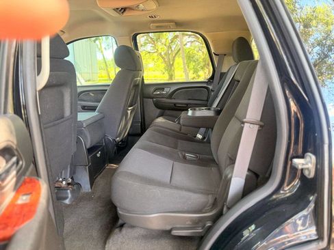 Used 2014 GMC Yukon SLE AWD/4WD image 12