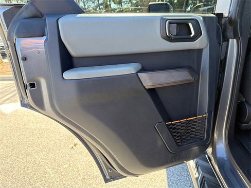 Used 2023 Ford Bronco Badlands w/ Sasquatch Package image 22