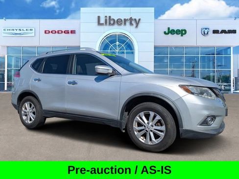 Used 2015 Nissan Rogue SV AWD/4WD image 1
