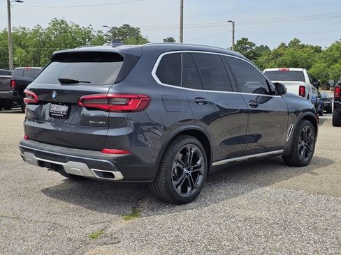 Used 2019 BMW X5 xDrive40i w/ Luxury Seating Package AWD/4WD image 18