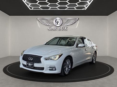 Used 2015 INFINITI Q50 RWD image 2