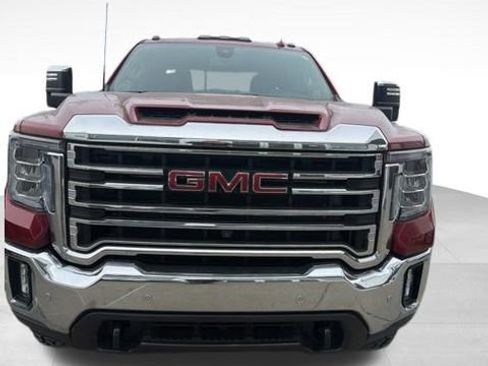 Used 2023 GMC Sierra 3500 SLT w/ SLT Premium Package image 3
