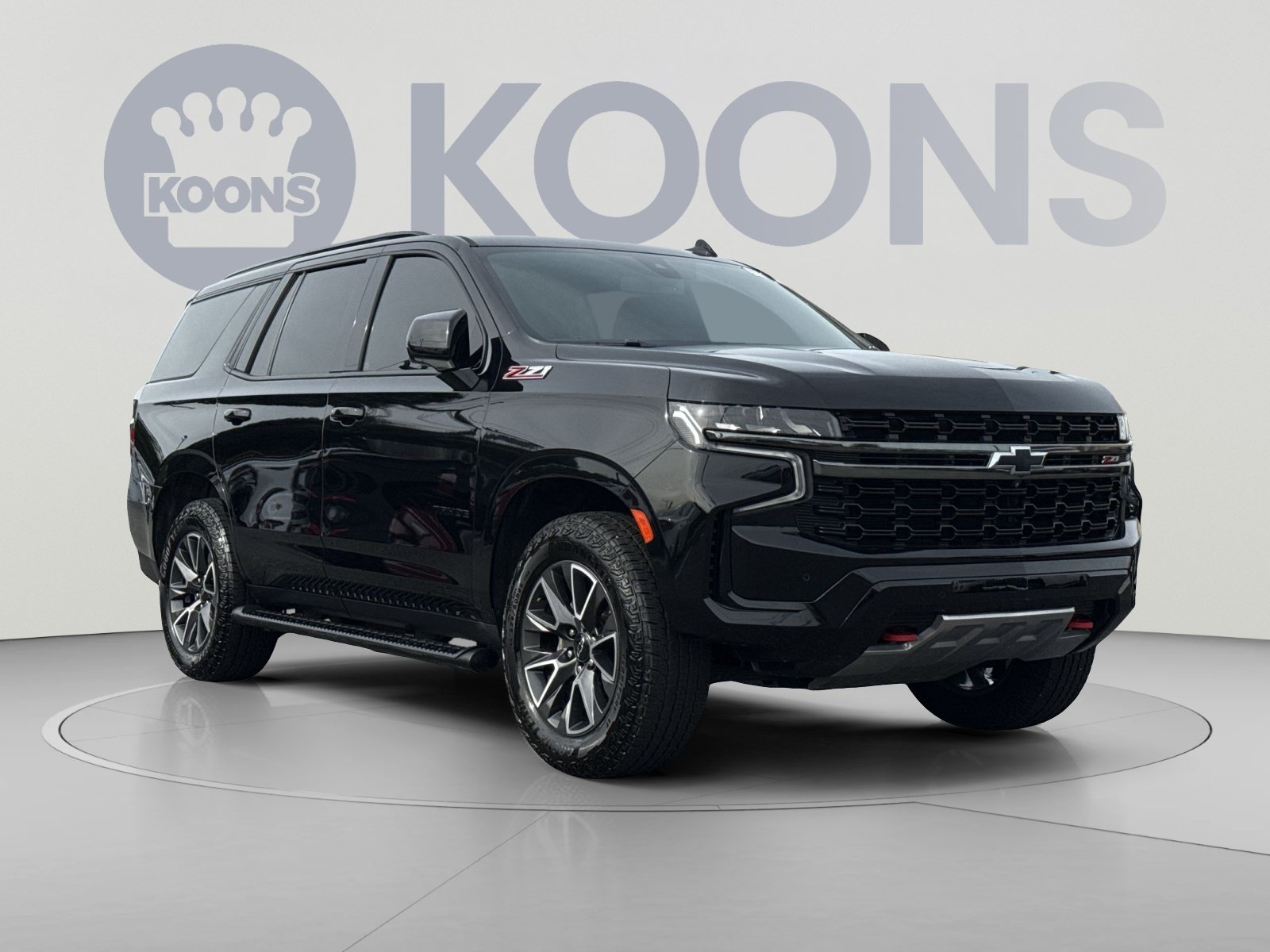 Used 2022 Chevrolet Tahoe Z71 w/ Luxury Package AWD/4WD image 10