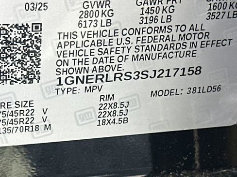 Used 2025 Chevrolet Traverse RS w/ LPO, Floor Liner Package FWD image 36