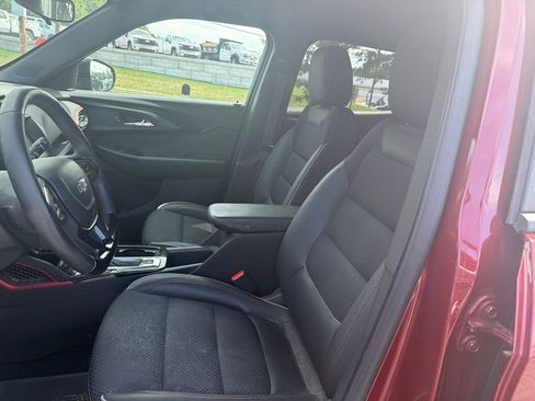 Used 2023 Chevrolet TrailBlazer RS AWD/4WD image 8