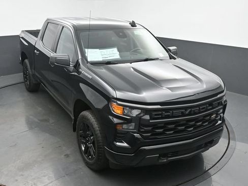 Used 2023 Chevrolet Silverado 1500 Custom AWD/4WD image 44