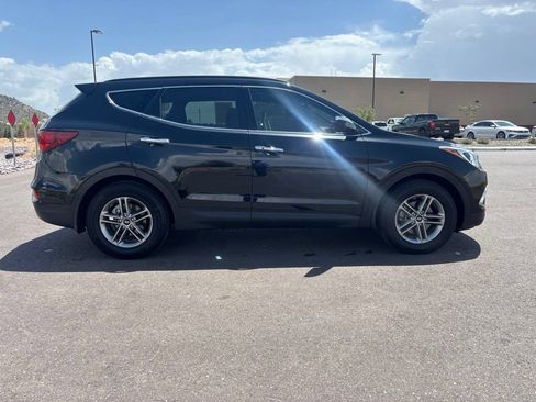 Used 2018 Hyundai Santa Fe Sport FWD image 4