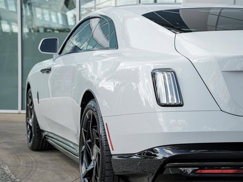New 2025 Rolls-Royce Spectre Black Badge image 13