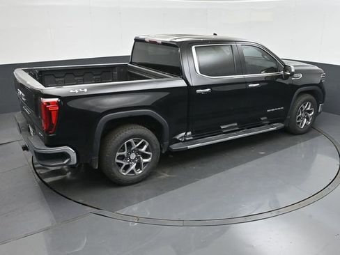 Used 2022 GMC Sierra 1500 SLT w/ SLT Convenience Package image 26