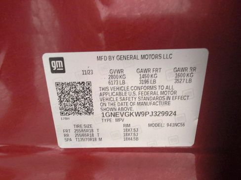 Used 2023 Chevrolet Traverse LT AWD/4WD image 28