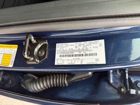 Used 2018 Ford F150 Lariat w/ Equipment Group 502A Luxury AWD/4WD image 30