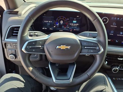 Used 2025 Chevrolet Tahoe LT AWD/4WD image 33