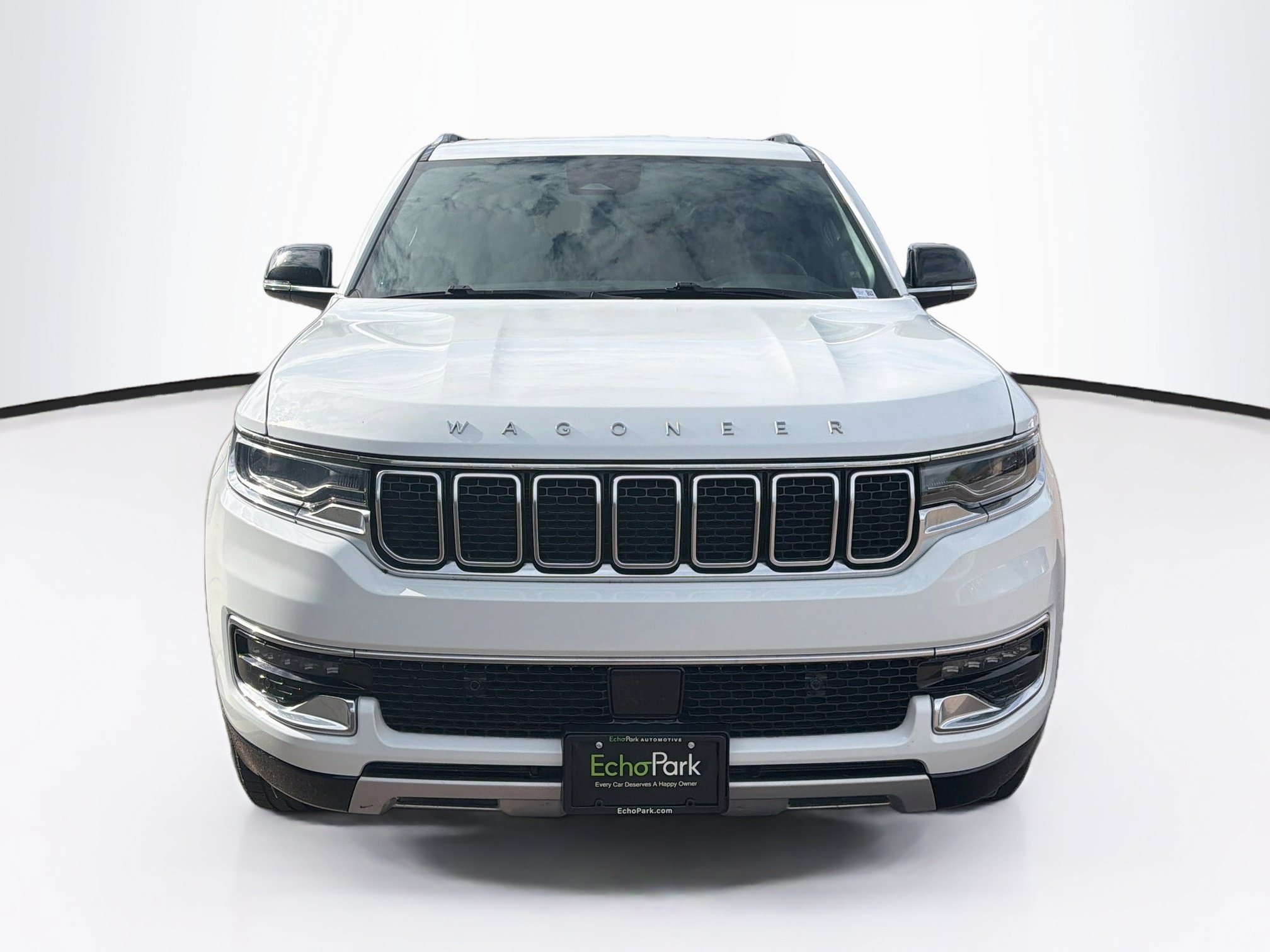 Used 2025 Jeep Wagoneer Series II AWD/4WD image 2
