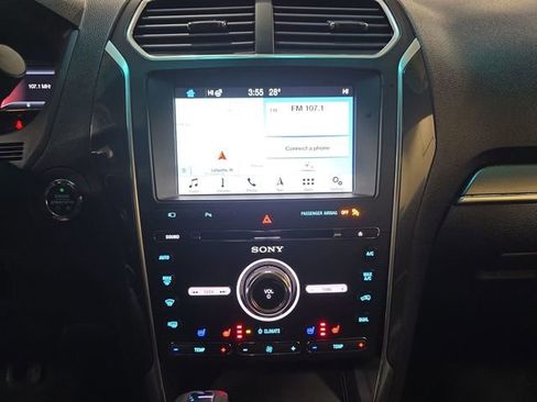 Used 2017 Ford Explorer Sport w/ Equipment Group 401A image 23