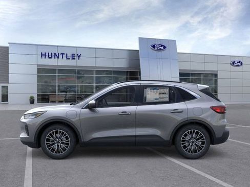 New 2026 Ford Escape SE image 3