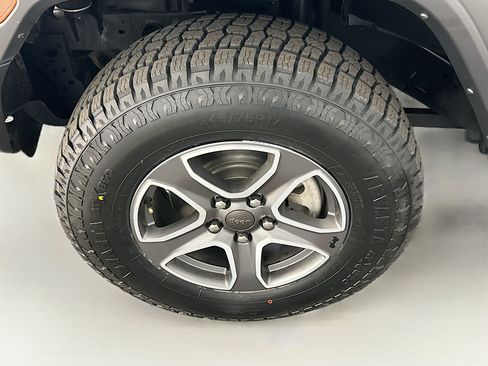 Used 2022 Jeep Wrangler Unlimited Sport AWD/4WD image 11