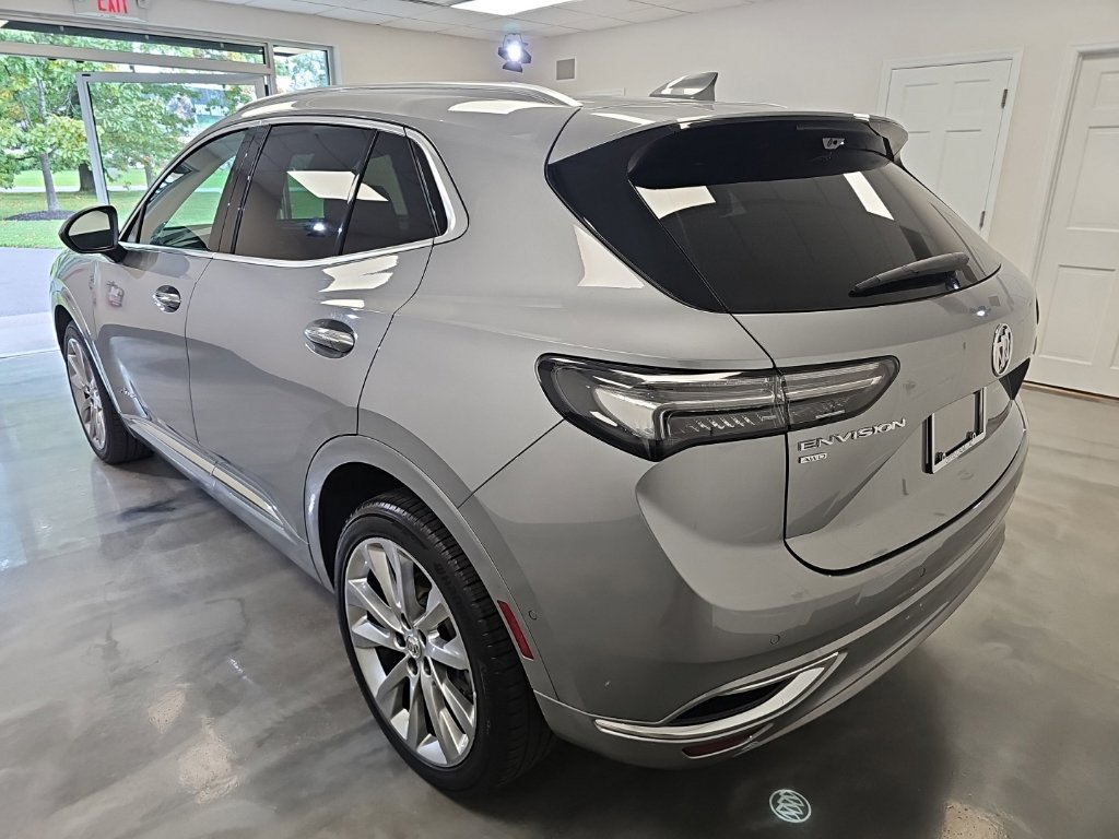 Used 2023 Buick Envision Avenir AWD/4WD image 5