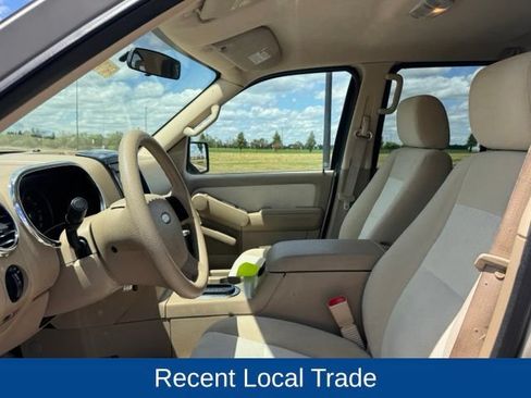 Used 2007 Ford Explorer XLT AWD/4WD image 7