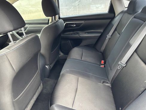 Used 2017 Nissan Altima 2.5 SR image 11