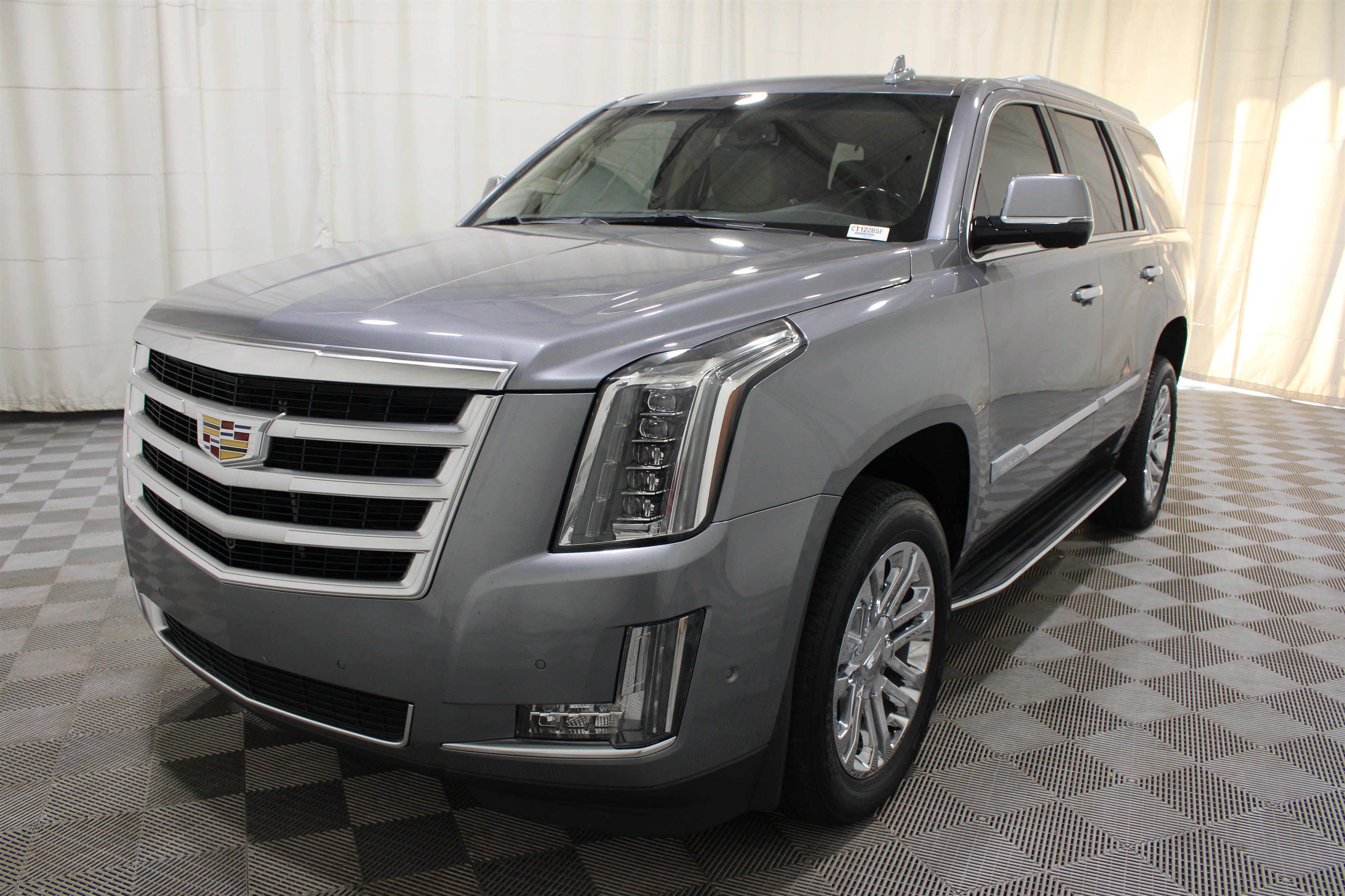 Used 2019 Cadillac Escalade Platinum Sport AWD/4WD image 35
