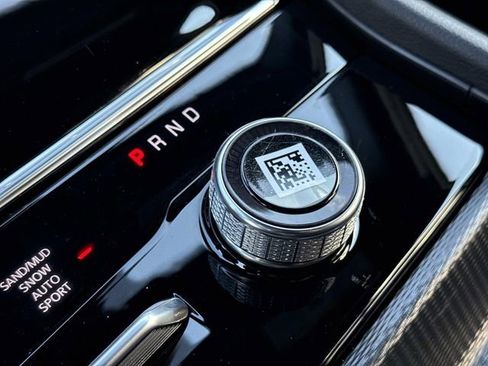 New 2026 Jeep Grand Cherokee L Limited AWD/4WD image 15