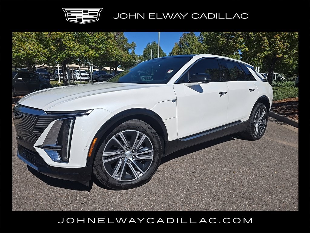 Used 2024 Cadillac Lyriq Luxury w/ LPO, Floor Liner Package AWD/4WD image 1