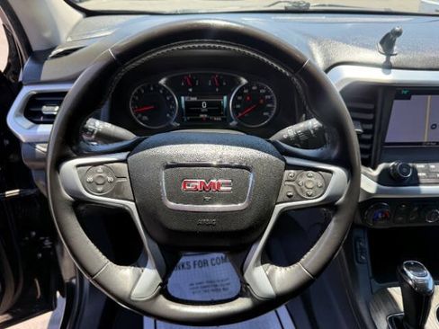 Used 2018 GMC Acadia SLT AWD/4WD image 13