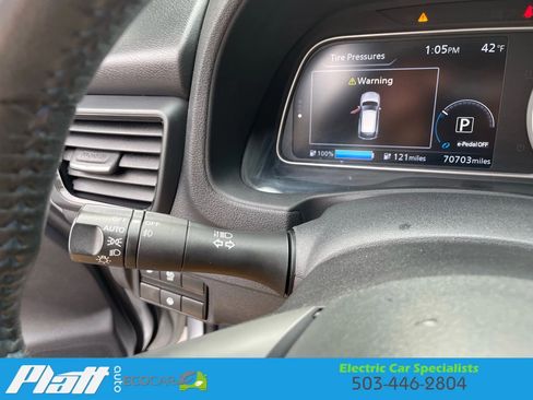 Used 2018 Nissan Leaf SV w/ SV Technology Package image 33