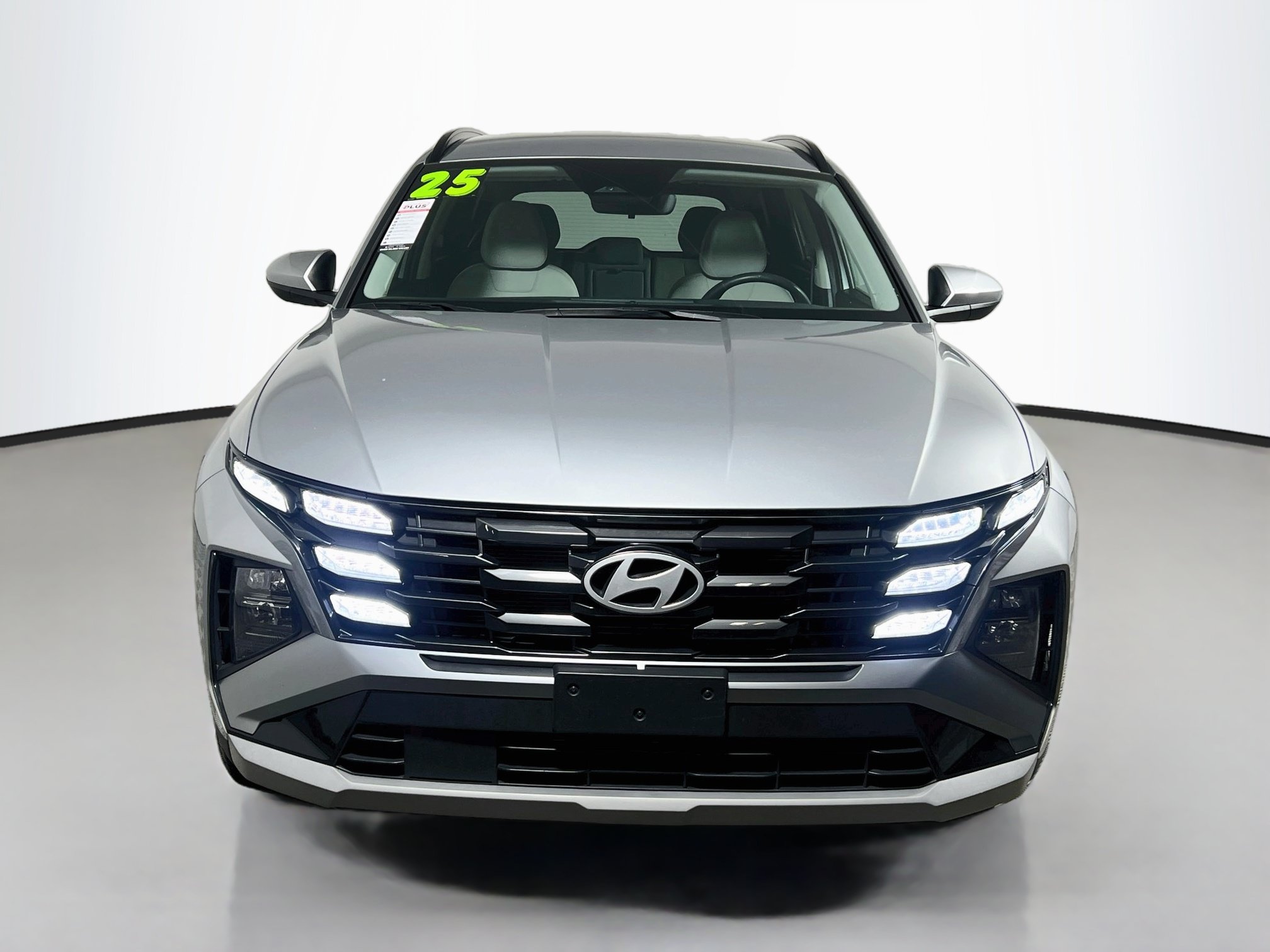 Used 2025 Hyundai Tucson SEL FWD image 11