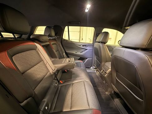 Used 2026 Chevrolet Equinox RS w/ Convenience Package III FWD image 32