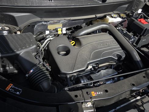 New 2026 Chevrolet Equinox ACTIV image 21