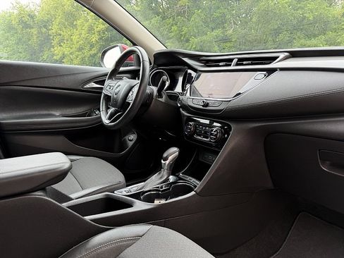 Used 2023 Buick Encore GX Select w/ Sport Touring Package FWD image 20