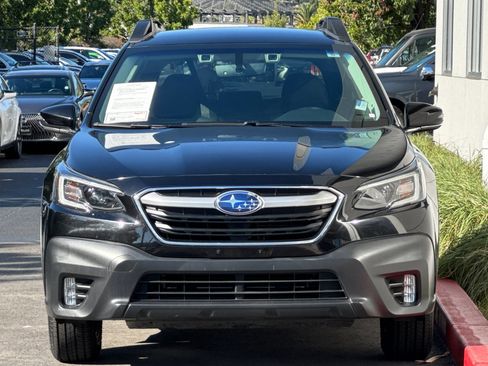 Used 2020 Subaru Outback Premium image 5