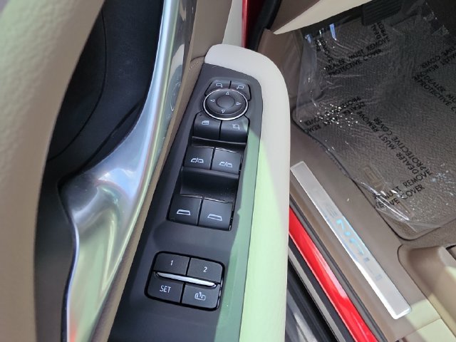 Certified 2022 GMC Yukon Denali RWD image 18