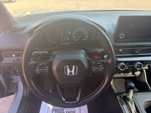 Used 2023 Honda Civic Sport image 12