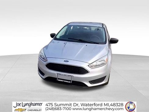 Used 2016 Ford Focus S image 3