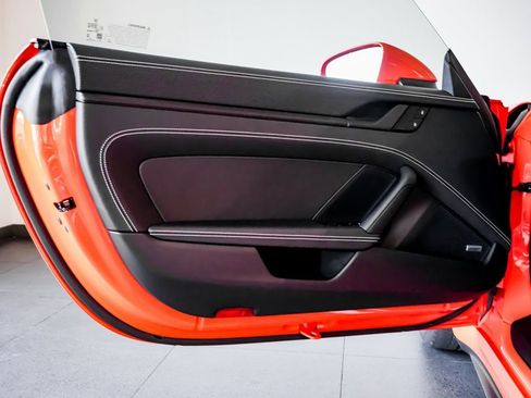 Used 2026 Porsche 911 GT3 image 12