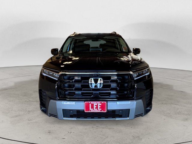 New 2026 Honda Pilot Touring image 9