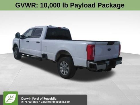 Used 2024 Ford F250 XLT image 4