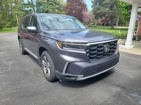 Used 2023 Honda Pilot EX-L image 4