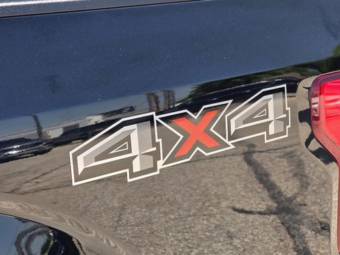 Used 2018 Ford F150 Lariat image 45