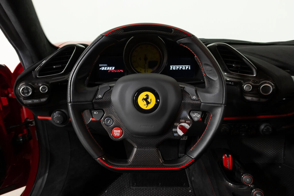 Used 2020 Ferrari 488 Pista Coupe RWD image 38