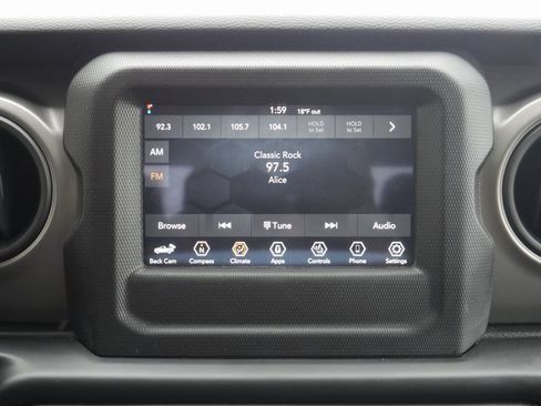 Used 2022 Jeep Gladiator Sport image 20