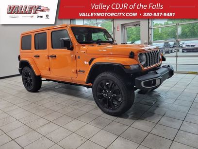 New 2025 Jeep Wrangler Unlimited Sahara w/ Safety Group