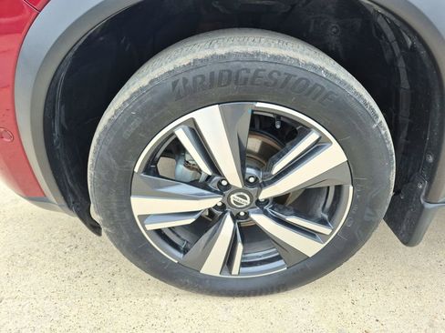 Used 2021 Nissan Rogue Platinum FWD image 26