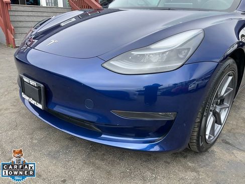 Used 2023 Tesla Model 3 Standard Range image 91