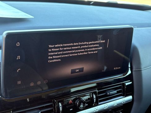 New 2026 Nissan Pathfinder SL image 16