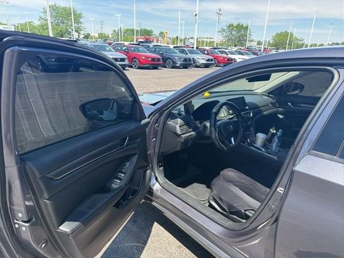 Used 2021 Honda Accord LX image 6