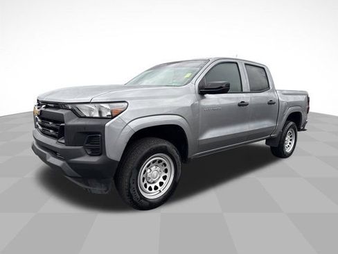 Used 2024 Chevrolet Colorado W/T w/ Safety Package image 1