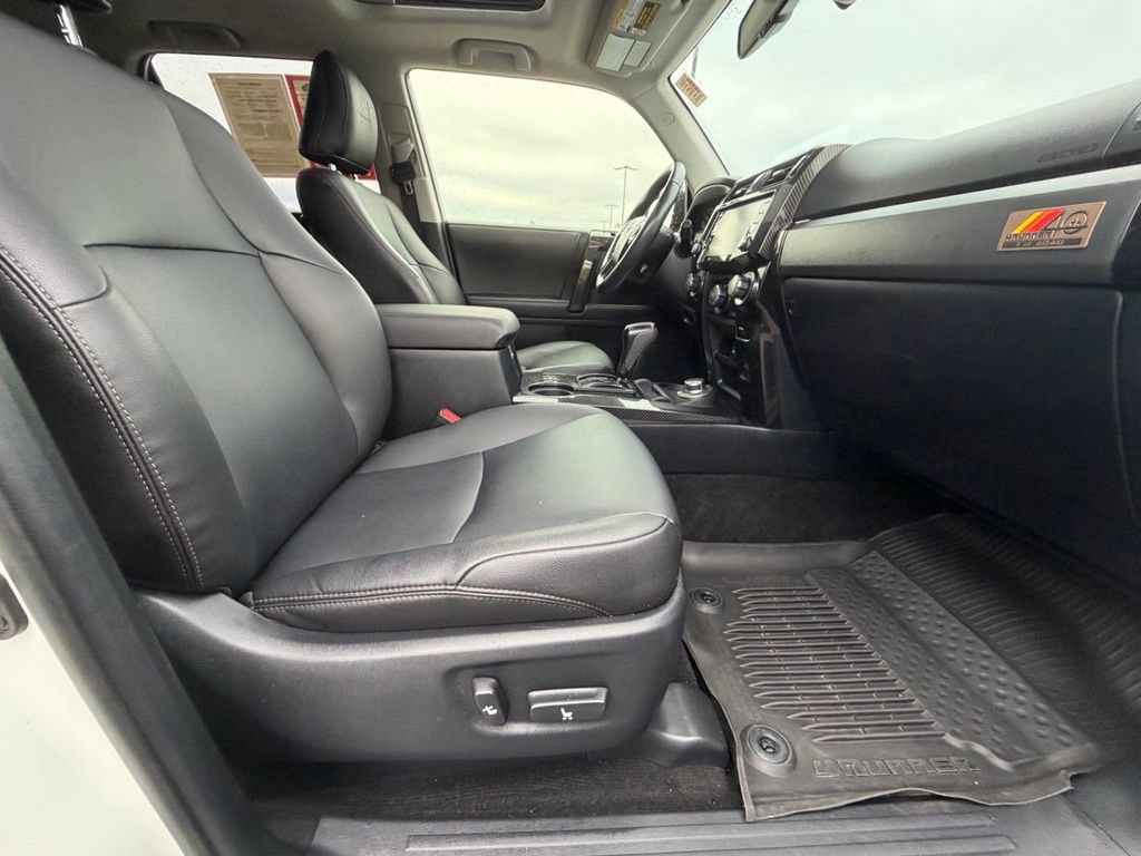 Used 2023 Toyota 4Runner 40th Anniversary SE AWD/4WD image 50